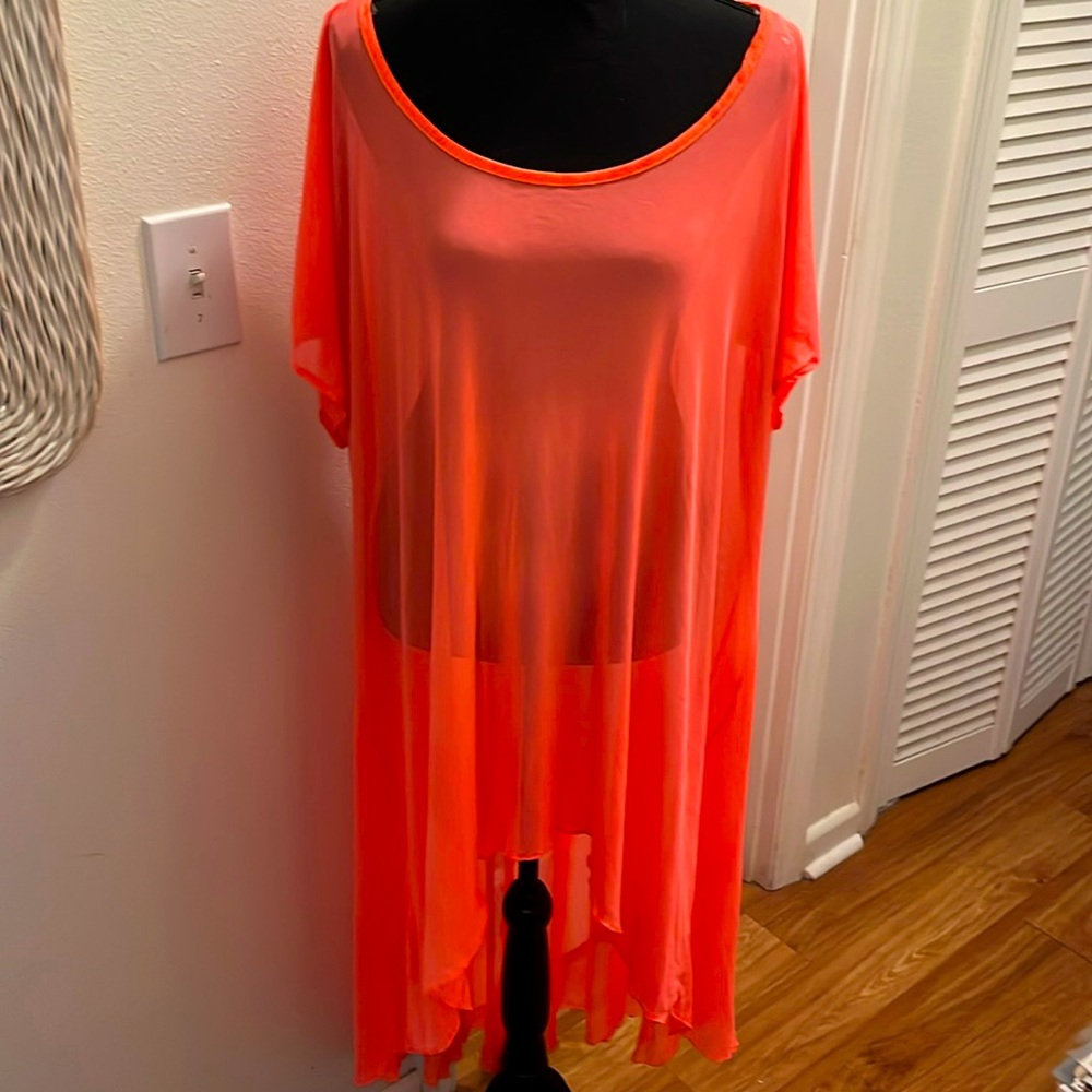 Cha Cha Vente coral mesh hi-lo dress